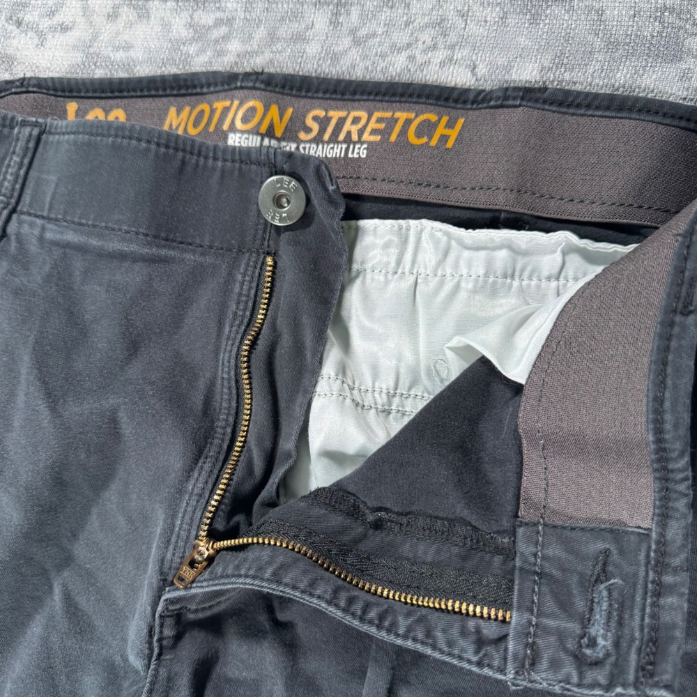 Lee Cargo Pants Mens 36x30 Black Motion Stretch Regular Fit Straight Leg Utility - Picture 5 of 10